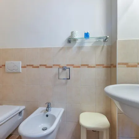 Castle דירה Pila (Livorno)